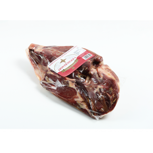 Centre of Iberian fodder fed shoulder of ham 50%